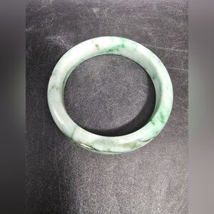 Vintage‎ mottled green jadeite bangle bracelet